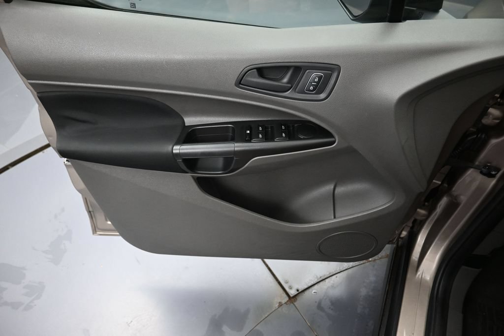 Used 2020 Ford Transit Connect XL FWD image 22