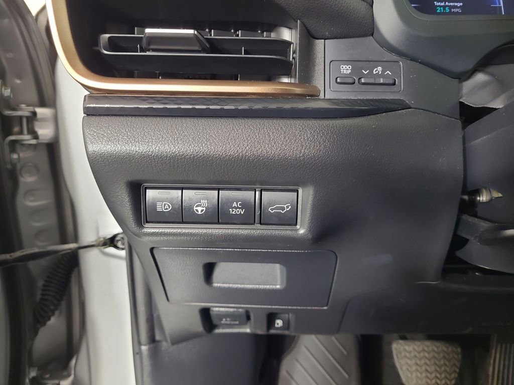 Used 2024 Toyota Grand Highlander AWD Hybrid image 12