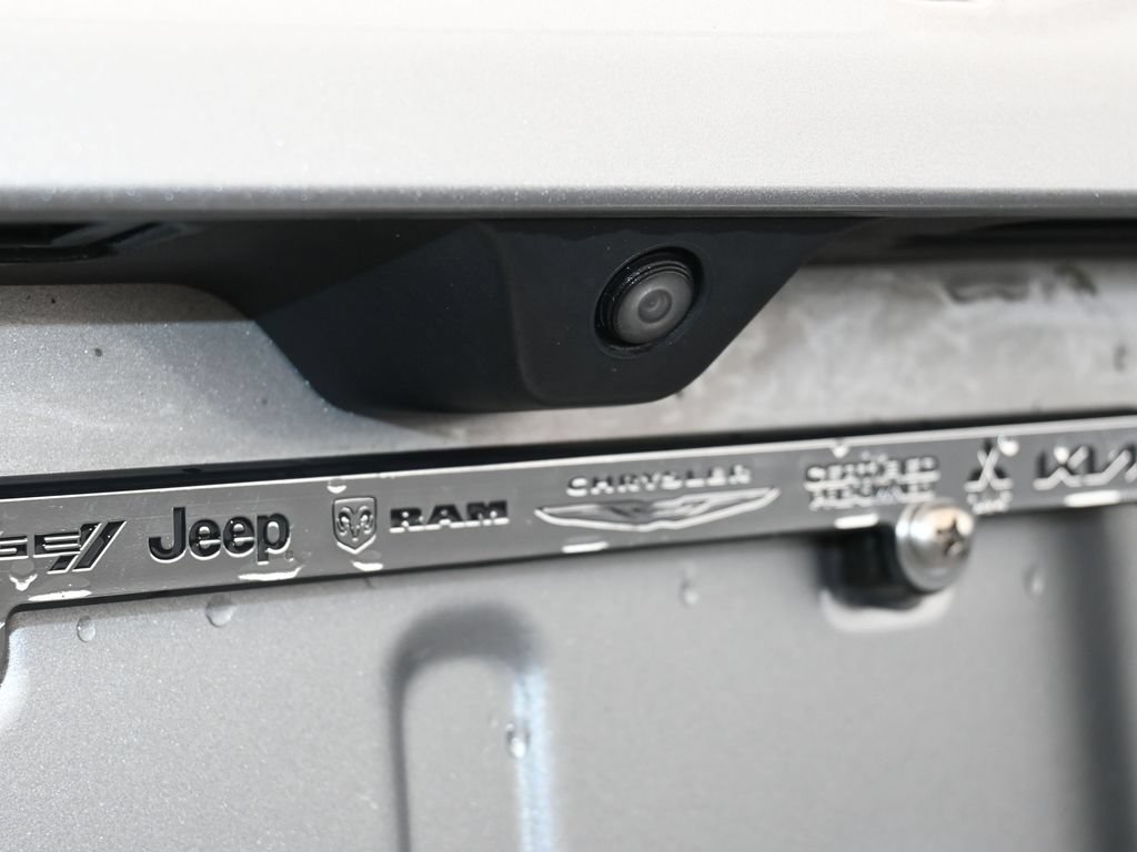 Used 2022 Jeep Compass Limited w/ Sun and Sound Group AWD/4WD image 36