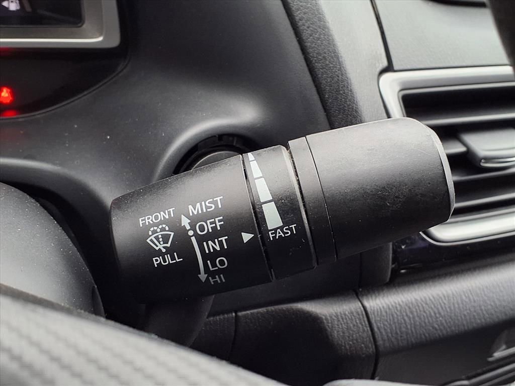 Used 2014 MAZDA MAZDA3 i Sport image 22