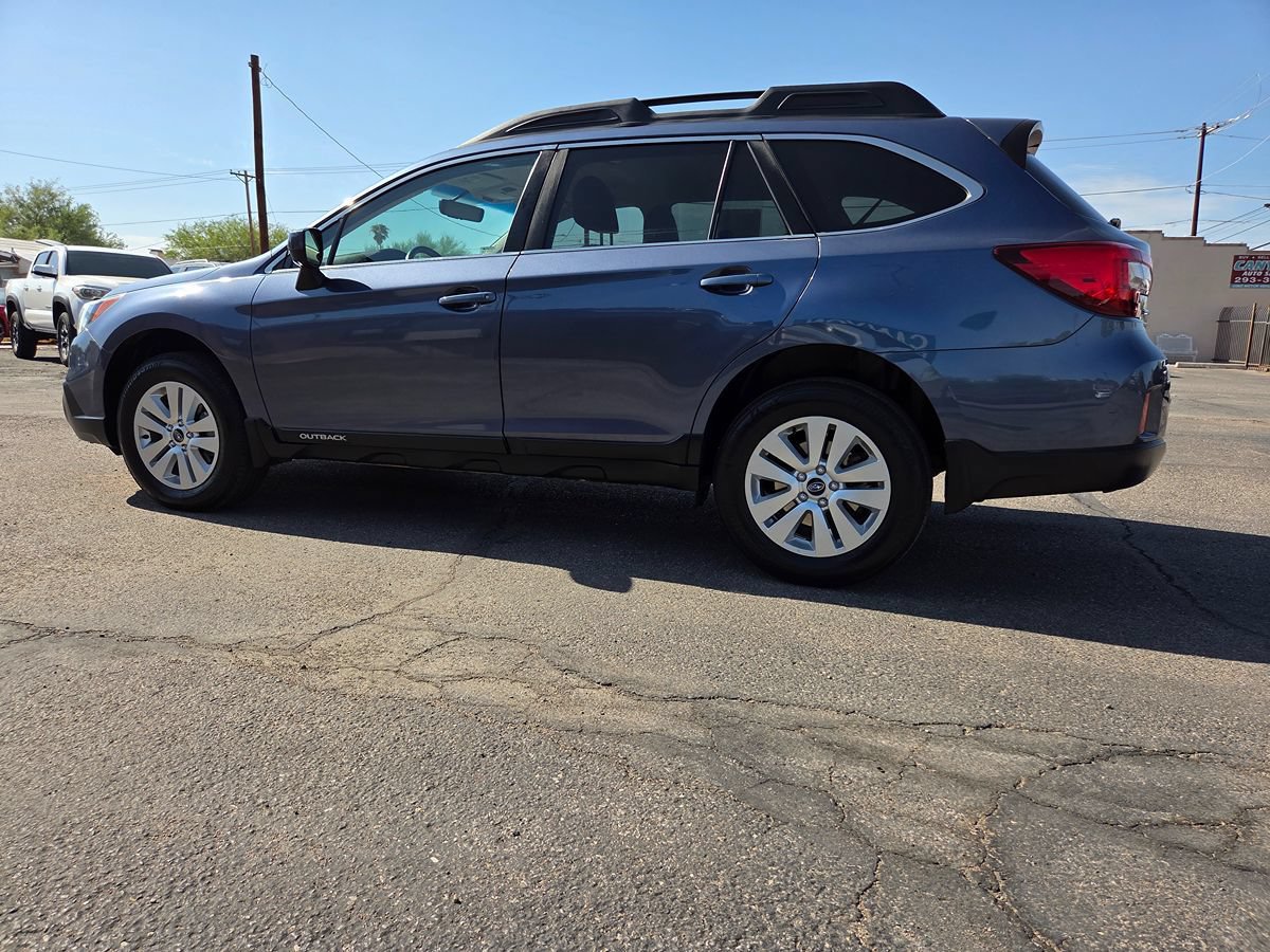 Used 2017 Subaru Outback 2.5i Premium w/ Popular Package #2 AWD/4WD image 16