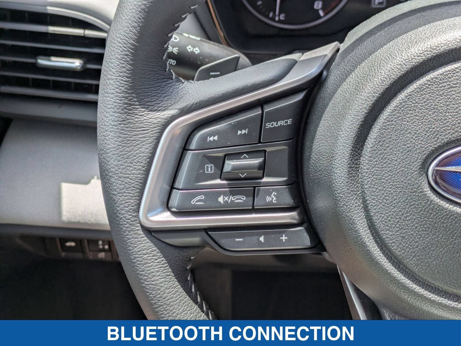 Certified 2025 Subaru Legacy Premium AWD/4WD image 17
