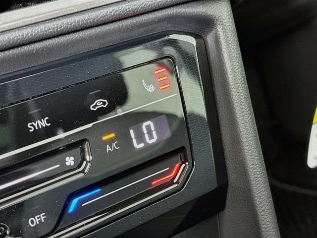 New 2026 Volkswagen Taos SE AWD/4WD image 19