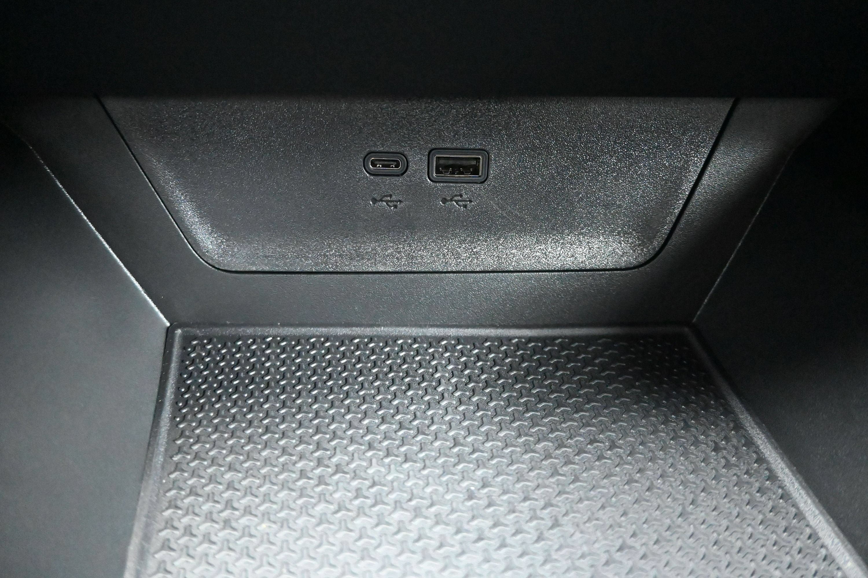 New 2027 Chevrolet Equinox RS AWD/4WD image 21