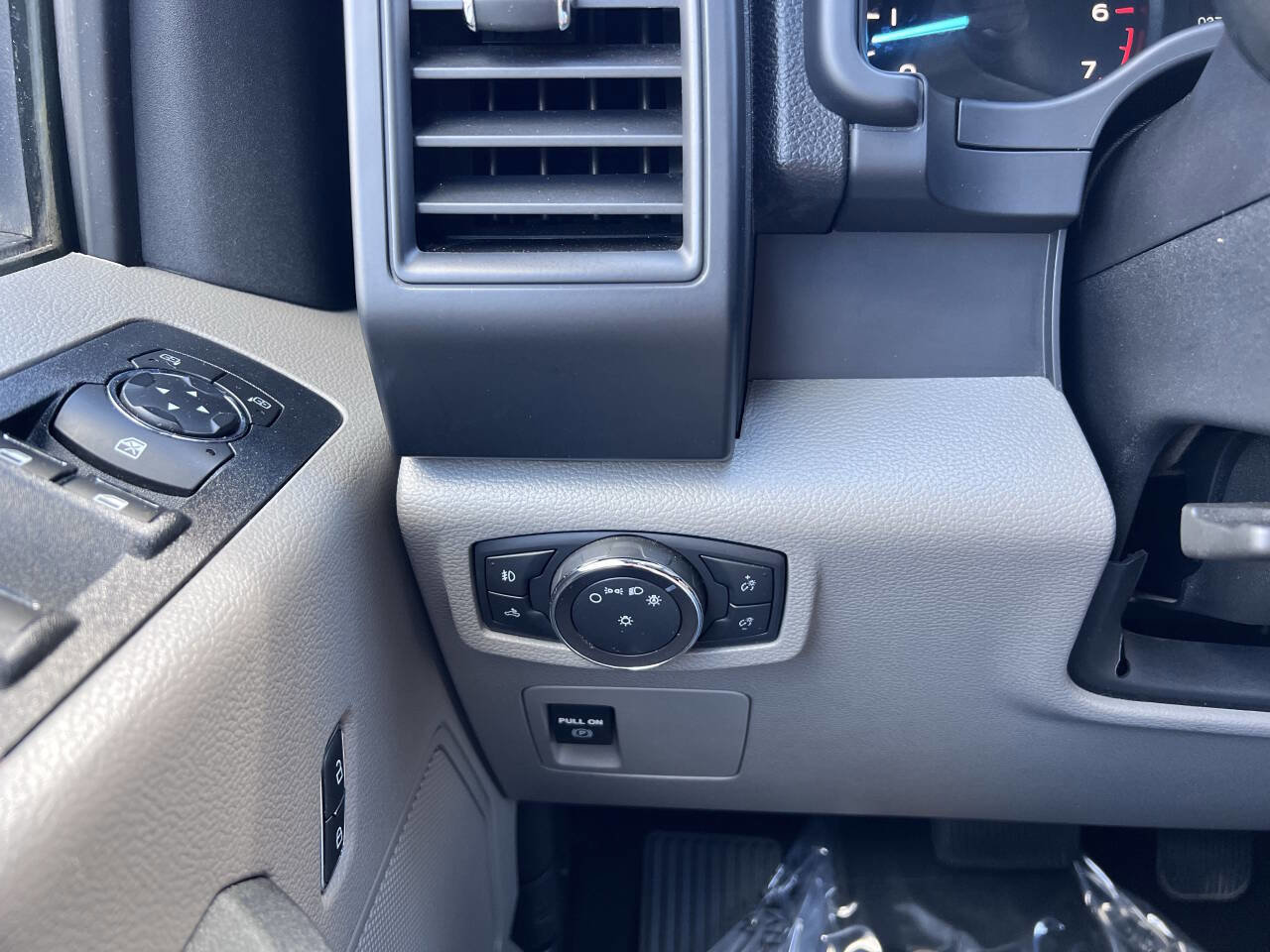 Used 2019 Ford F150 XL w/ Equipment Group 101A Mid image 13