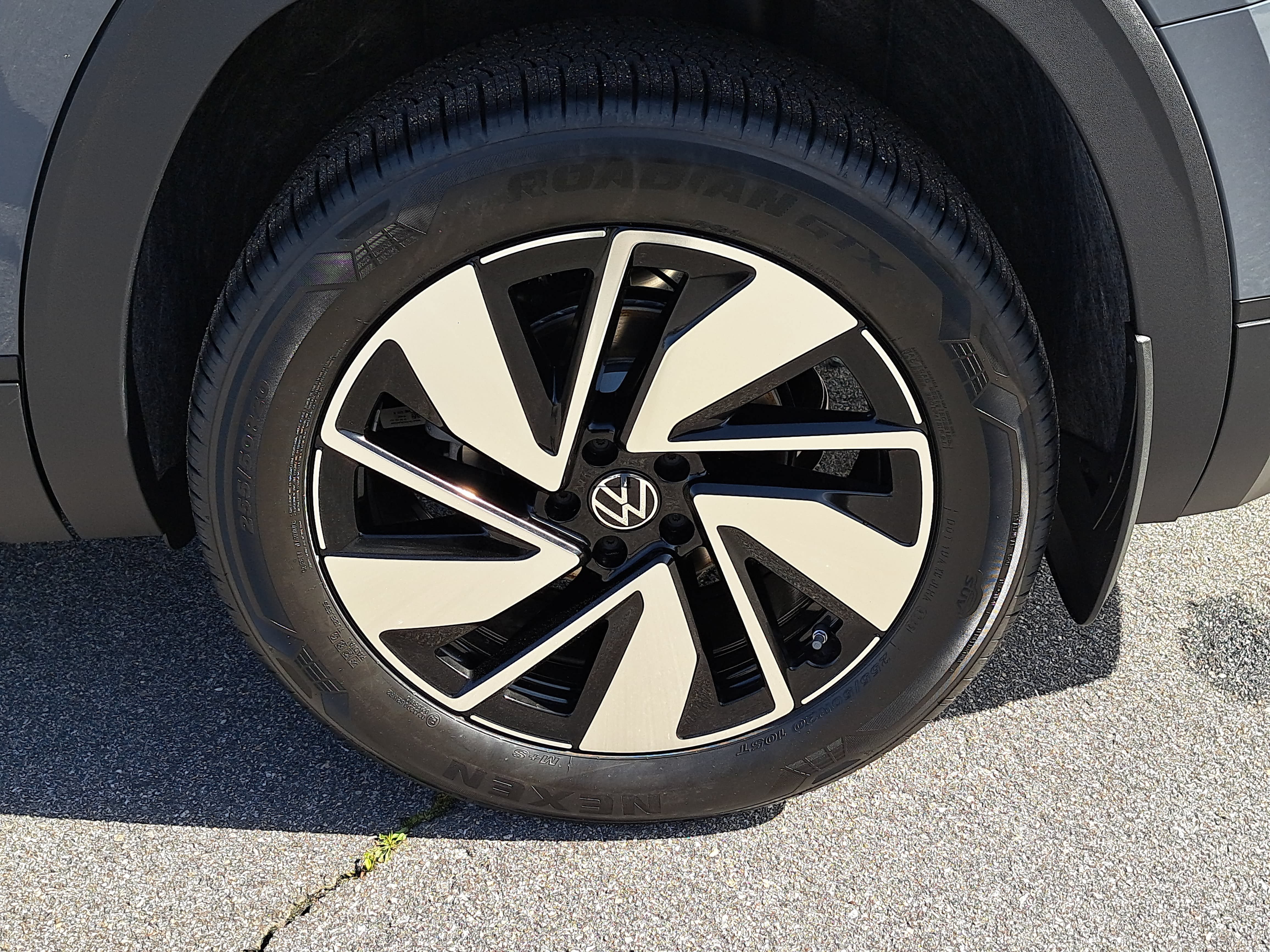 New 2026 Volkswagen Atlas SE AWD/4WD image 33
