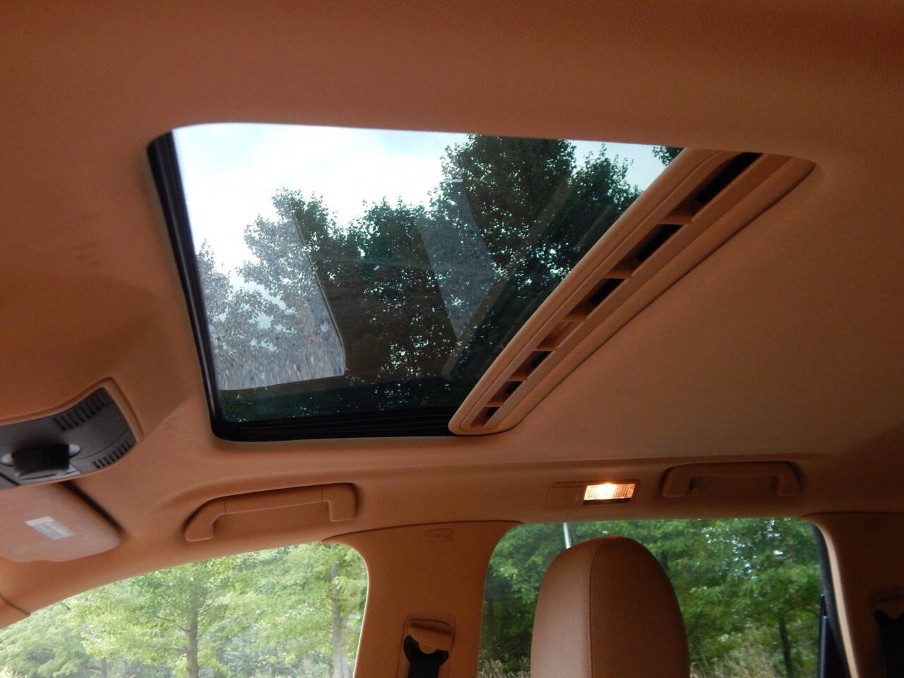 Used 2009 Porsche Cayenne AWD/4WD image 16