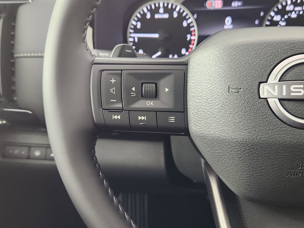 New 2026 Nissan Pathfinder SV image 19