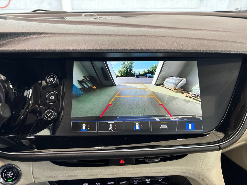 Used 2023 Buick Envision Avenir AWD/4WD image 40