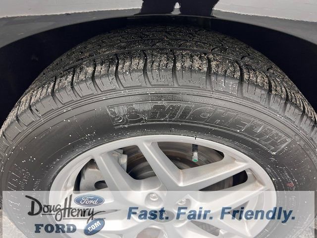 Used 2024 Ford Edge SEL image 18