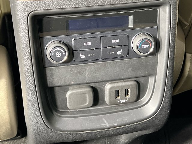Used 2020 Buick Envision Essence FWD image 26