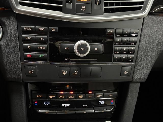Used 2010 Mercedes-Benz E 350 4MATIC Sedan image 23