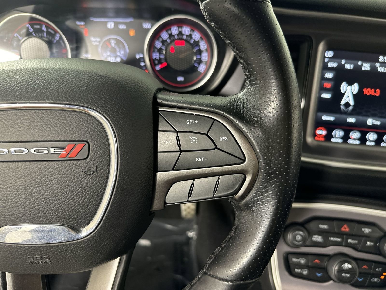 Used 2019 Dodge Challenger R/T Scat Pack w/ Driver Convenience Group image 13