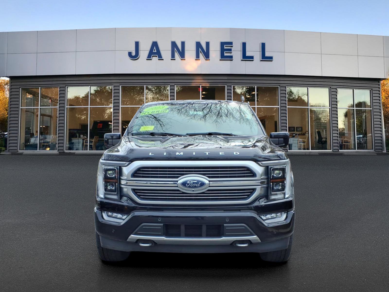 Used 2023 Ford F150 Limited AWD/4WD image 2