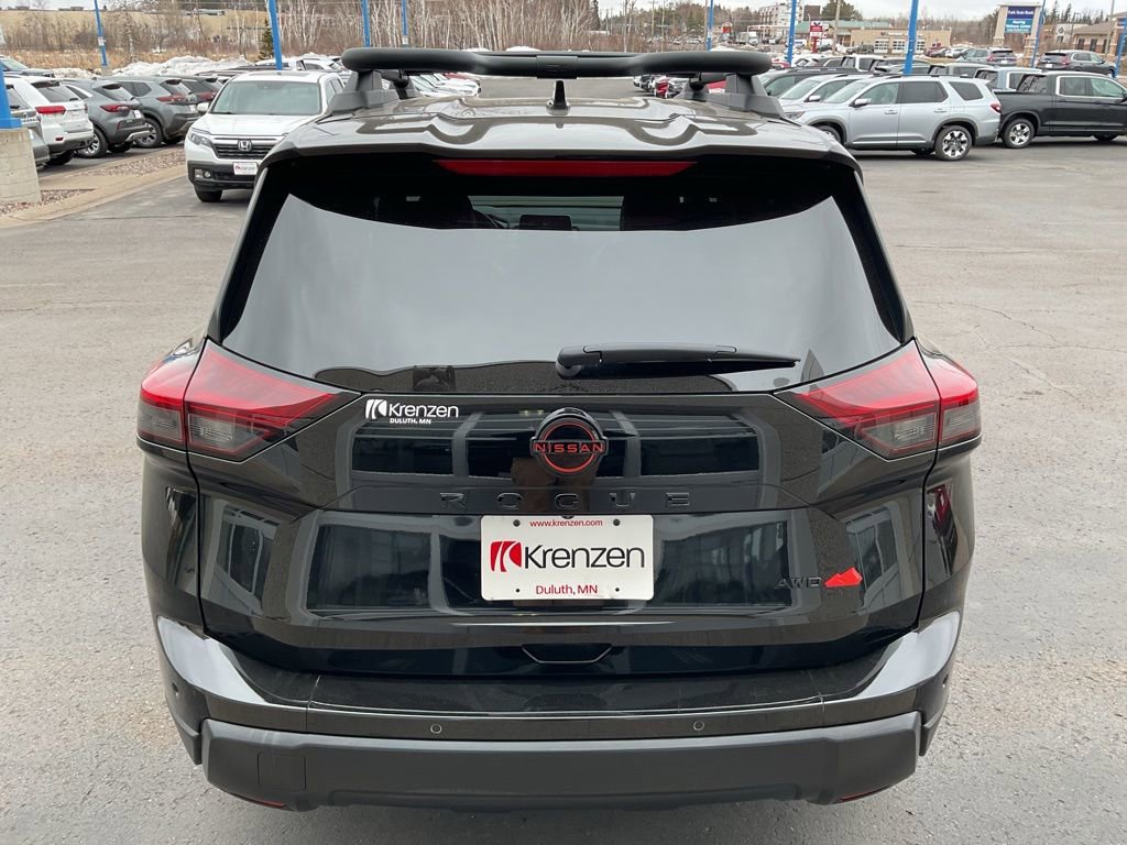 Used 2025 Nissan Rogue SV w/ Rock Creek Premium Package image 6