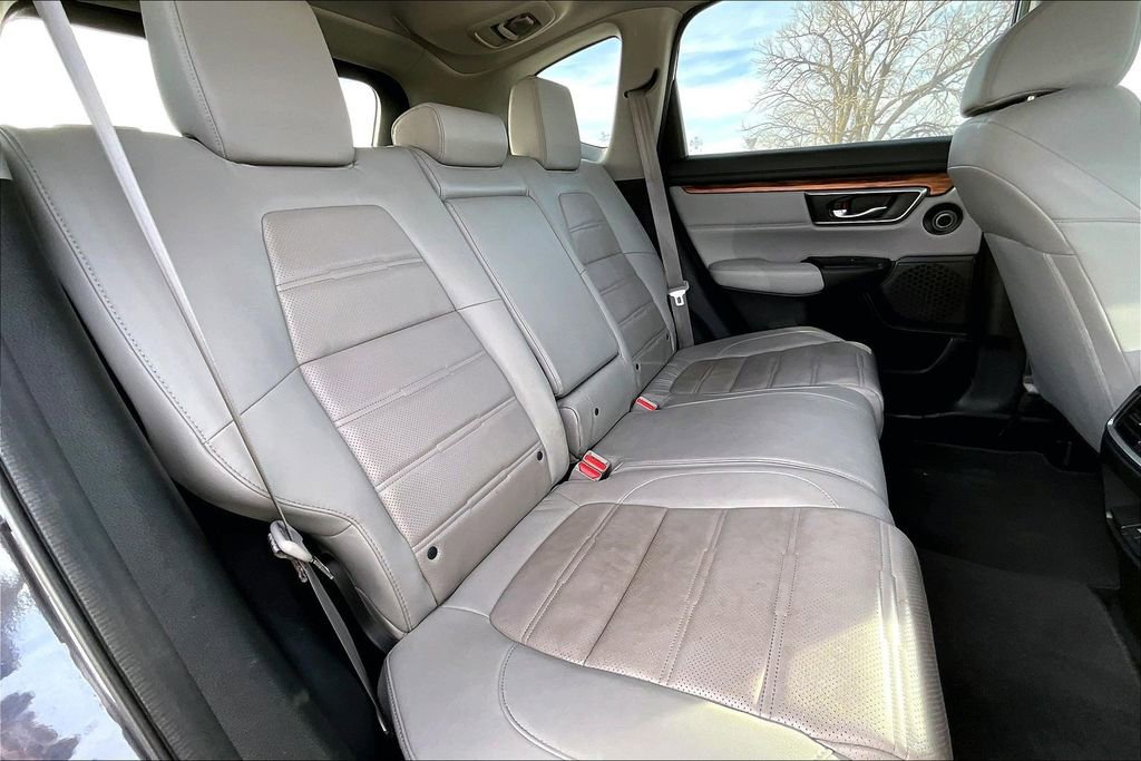 Used 2018 Honda CR-V Touring image 25