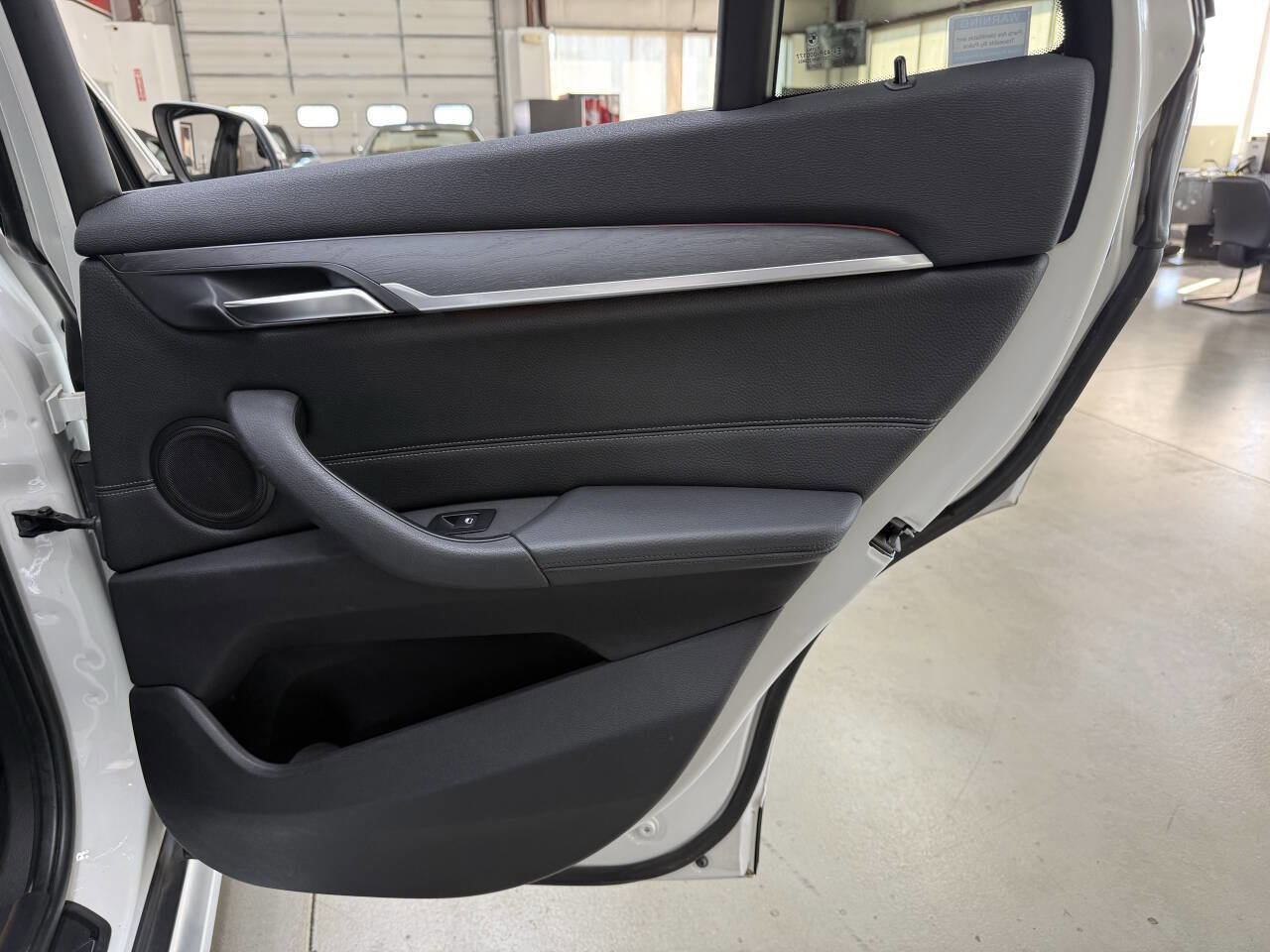 Used 2016 BMW X1 xDrive28i image 14