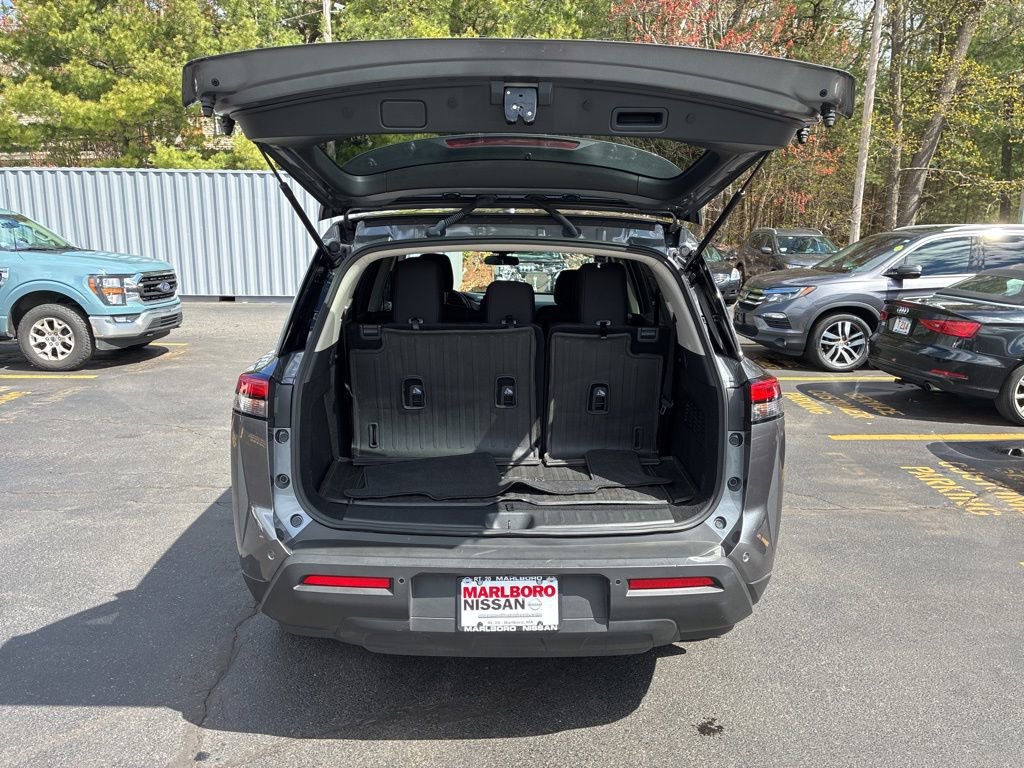 Certified 2025 Nissan Pathfinder S AWD/4WD image 13