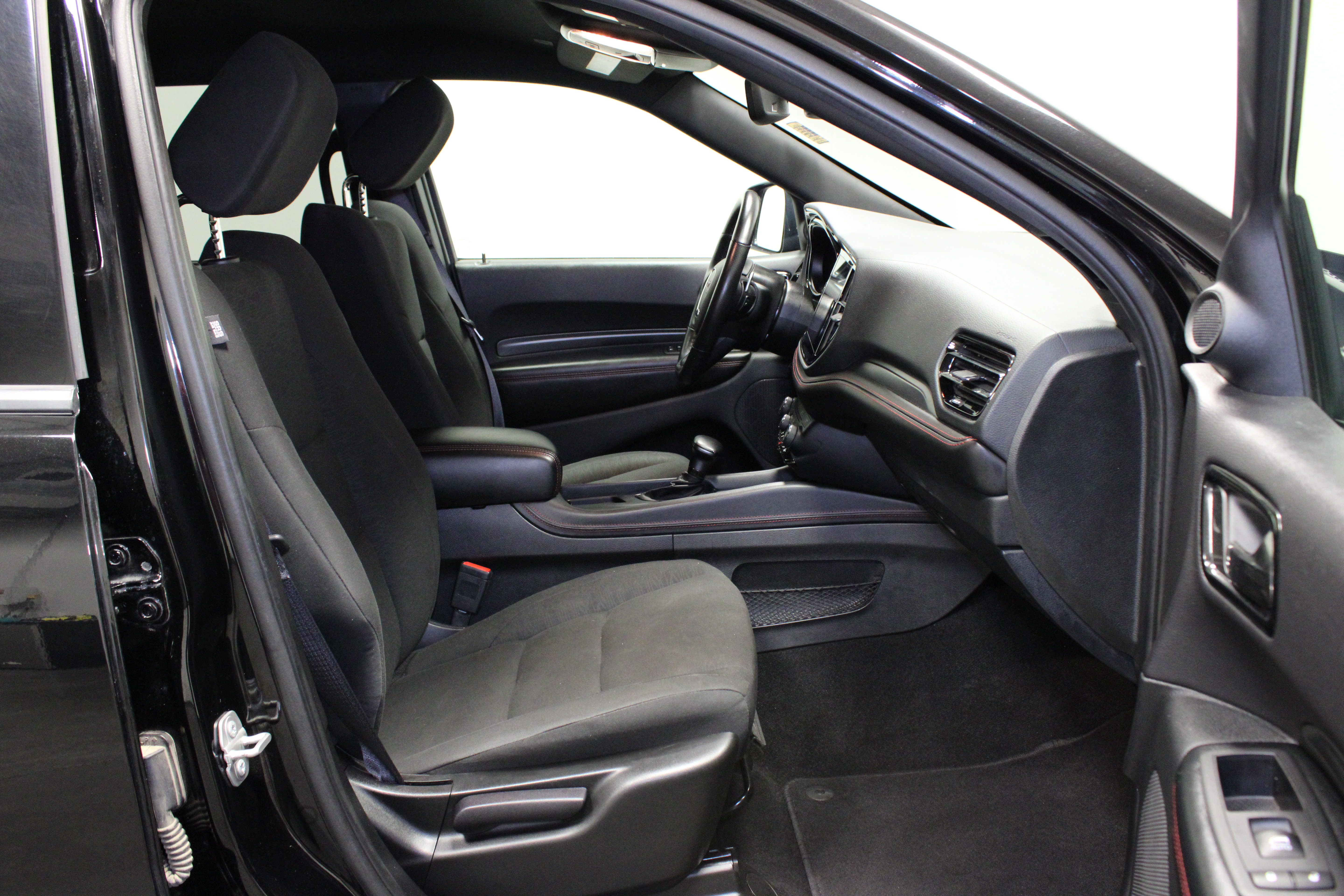 Used 2025 Dodge Durango GT AWD/4WD image 14