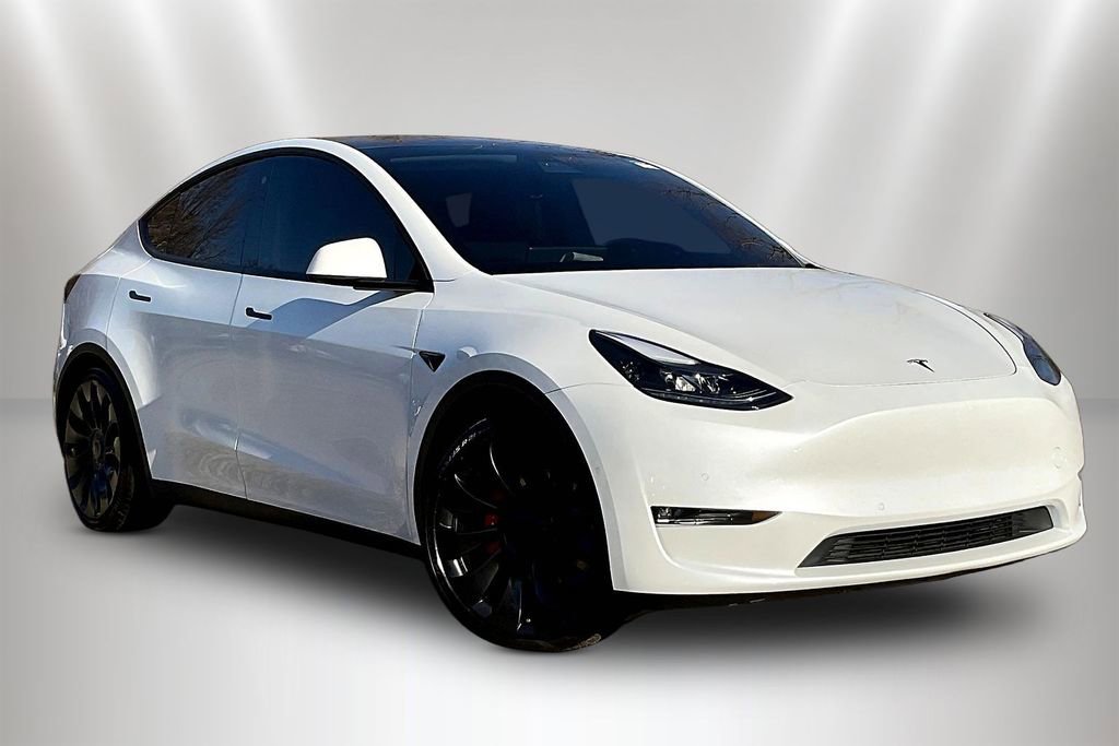 Used 2021 Tesla Model Y Performance image 3