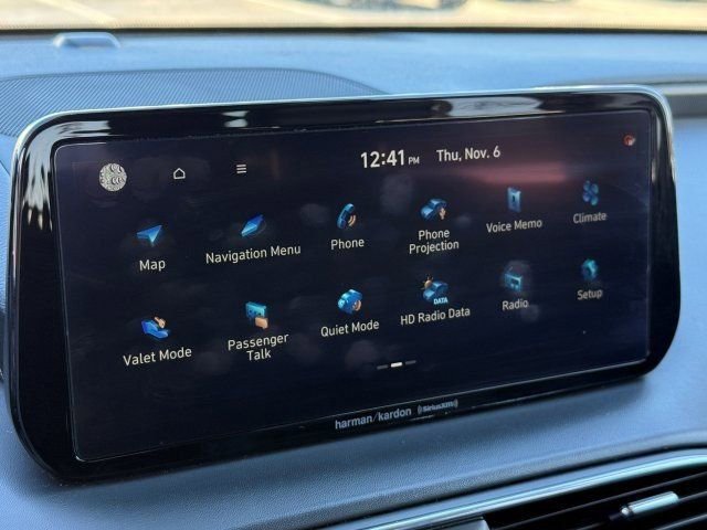 Used 2023 Hyundai Santa Fe Limited image 27