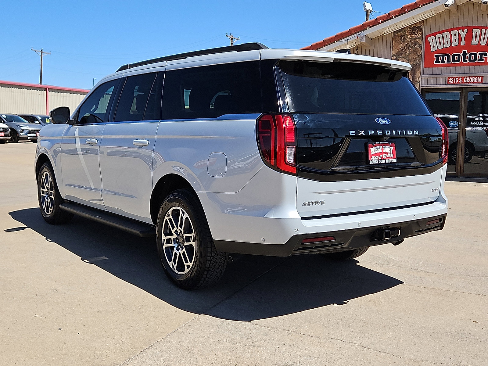 Used 2025 Ford Expedition Max Active image 2