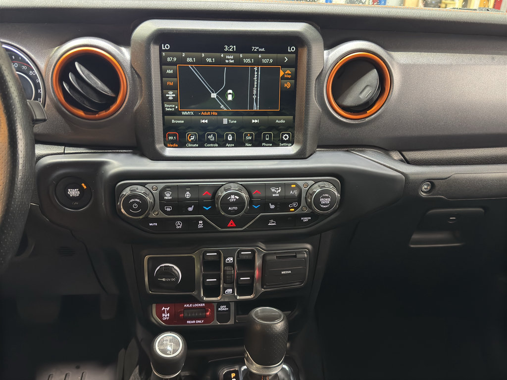 Used 2022 Jeep Gladiator Mojave w/ LED Lighting Group AWD/4WD image 25