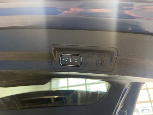 Used 2023 Ford Explorer XLT w/ Equipment Group 202A image 15