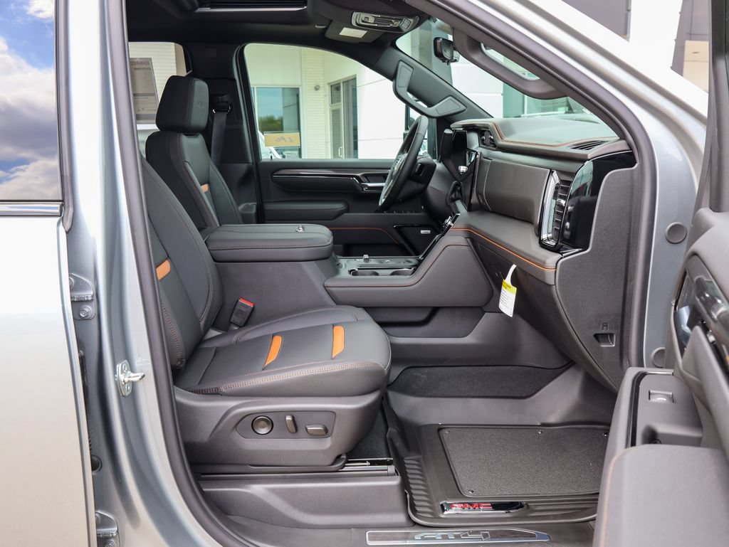 New 2026 GMC Sierra 2500 AT4 w/ AT4 Premium Plus Package AWD/4WD image 35