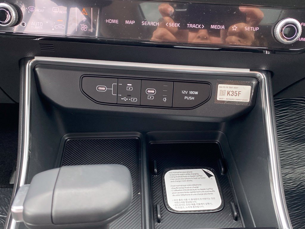 New 2026 Kia Carnival SX Prestige FWD image 18