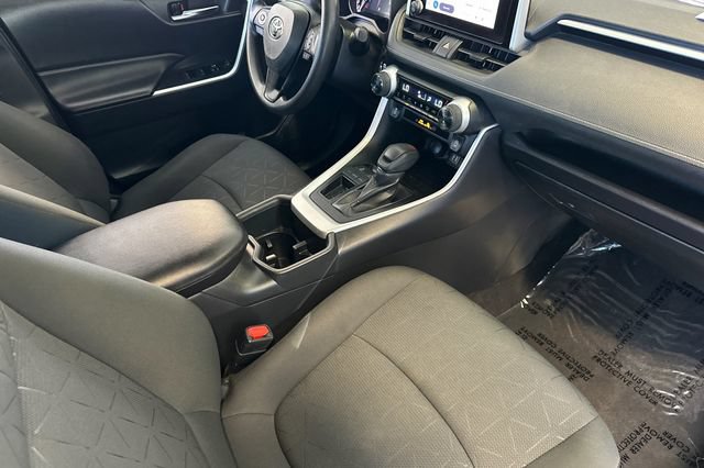 Certified 2024 Toyota RAV4 XLE FWD image 20