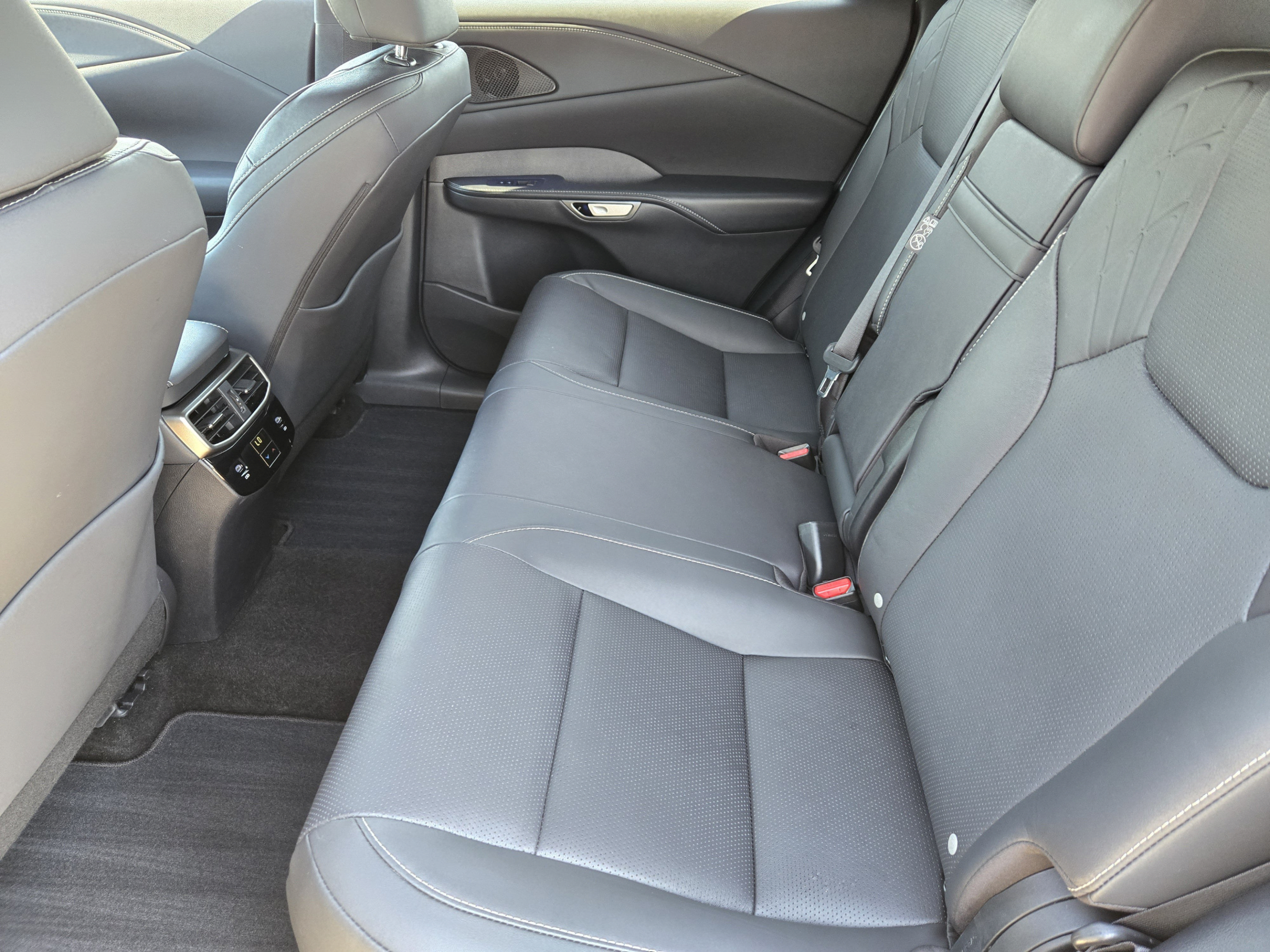 Certified 2025 Lexus RX 350 Premium Plus w/ Accessory Package (Z1) FWD image 29
