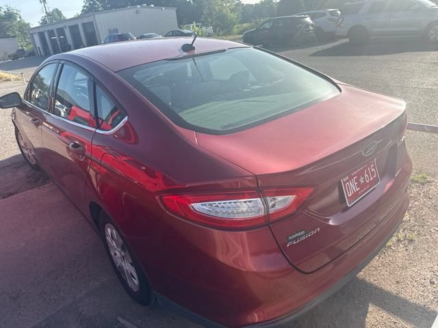 Used 2013 Ford Fusion S FWD image 6