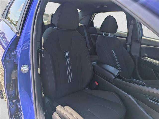 Certified 2025 Hyundai Elantra Sport w/ Cargo Package FWD image 19