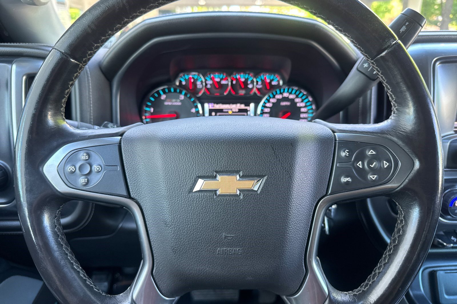 Used 2016 Chevrolet Silverado 2500 LTZ w/ Duramax Plus Package AWD/4WD image 15