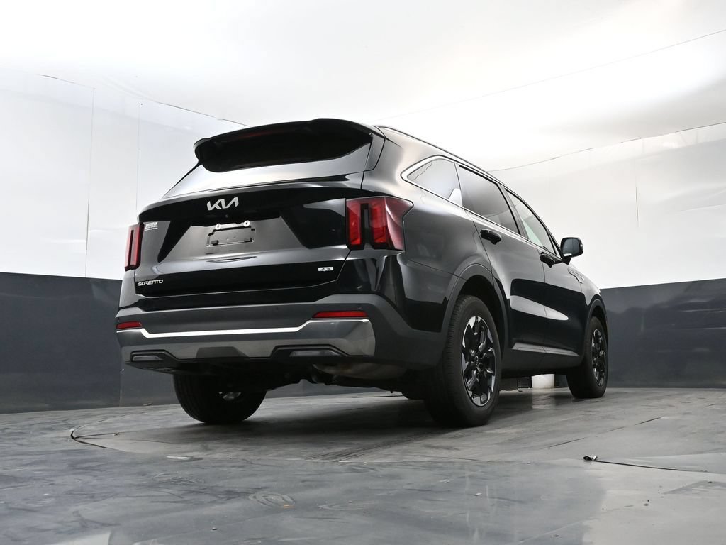 Certified 2024 Kia Sorento S AWD/4WD image 23