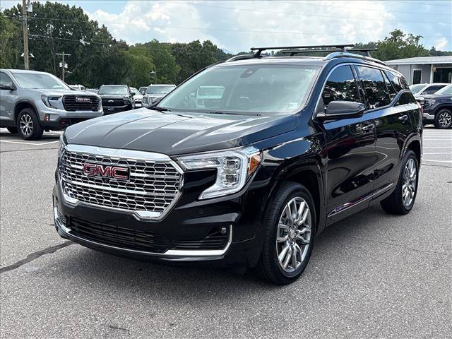 Certified 2024 GMC Terrain Denali w/ Denali Premium Package AWD/4WD image 4