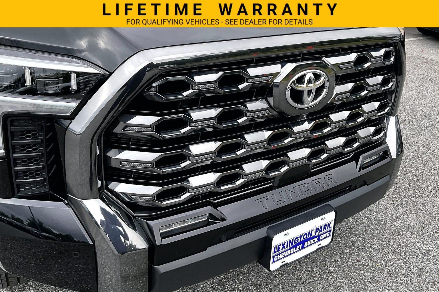 Used 2023 Toyota Tundra Platinum AWD/4WD image 32