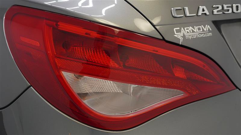Used 2018 Mercedes-Benz CLA 250 image 40