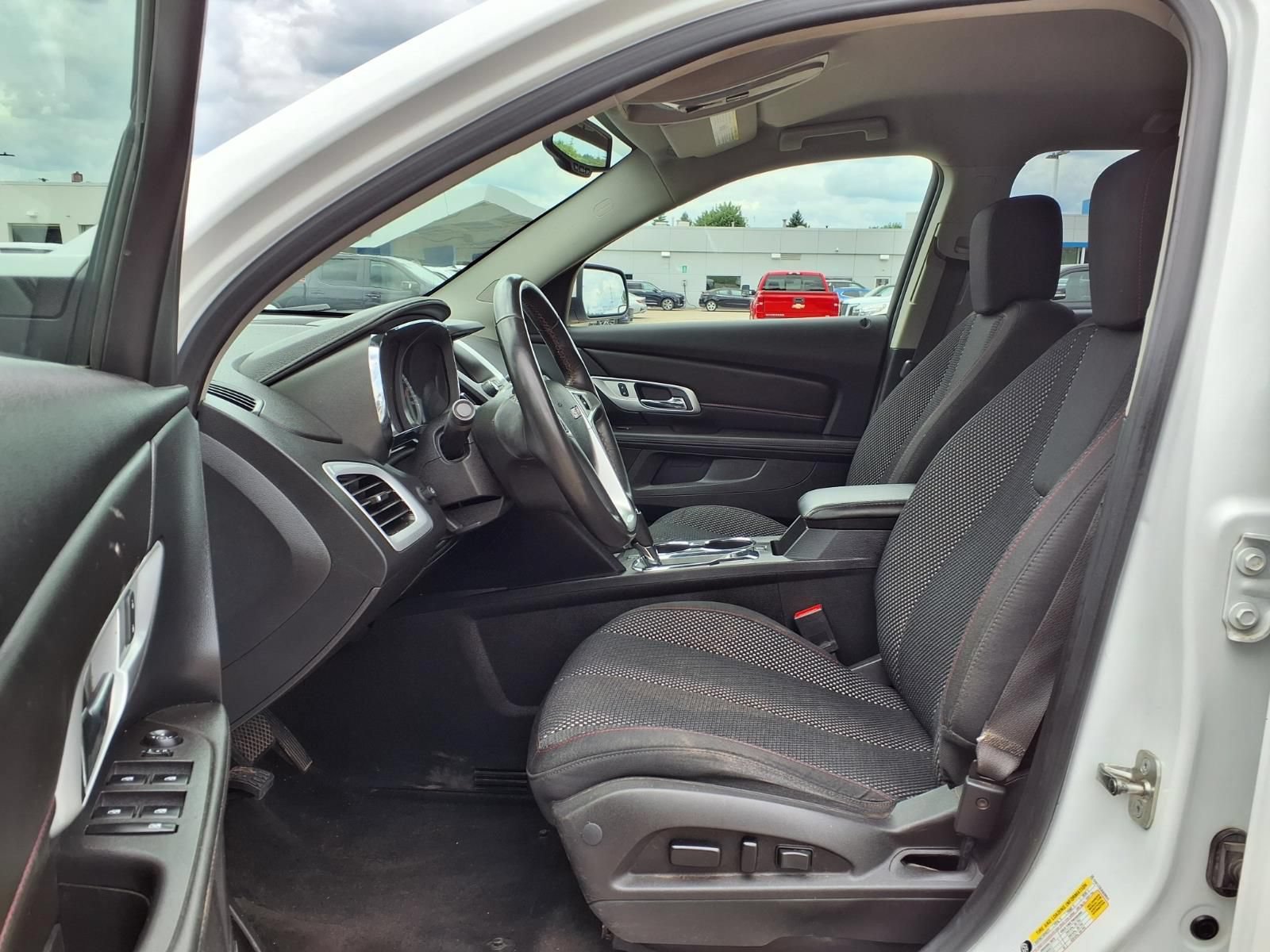 Used 2016 GMC Terrain SLE w/ Convenience Package AWD/4WD image 17