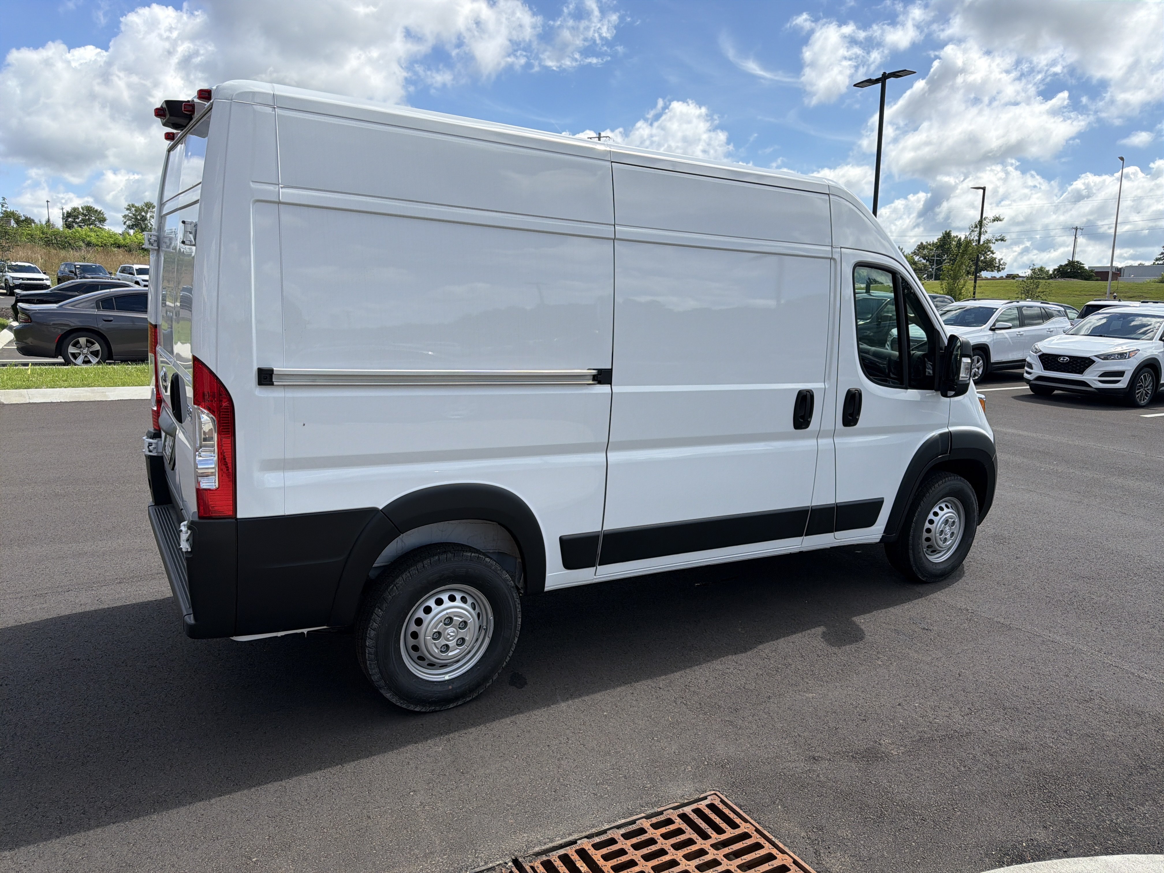 New 2026 RAM ProMaster 1500 FWD image 12
