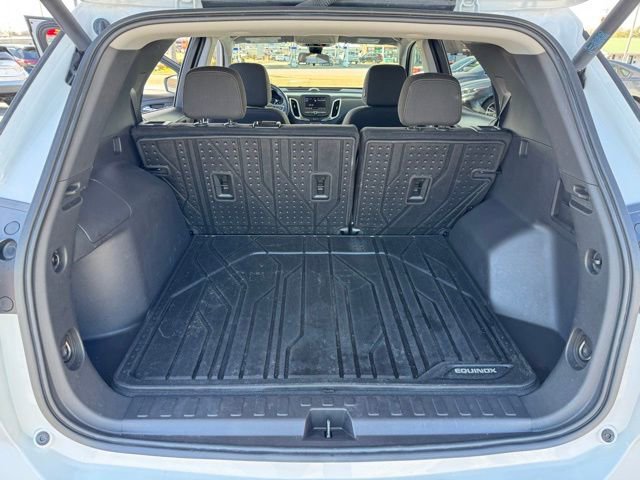 Used 2024 Chevrolet Equinox LT w/ LPO, Floor Liner Package image 23