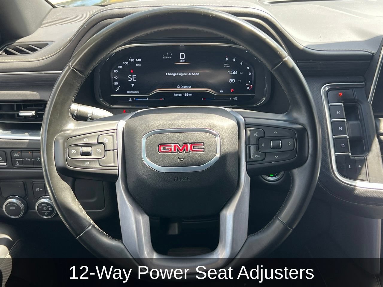 Used 2024 GMC Yukon SLT RWD image 15