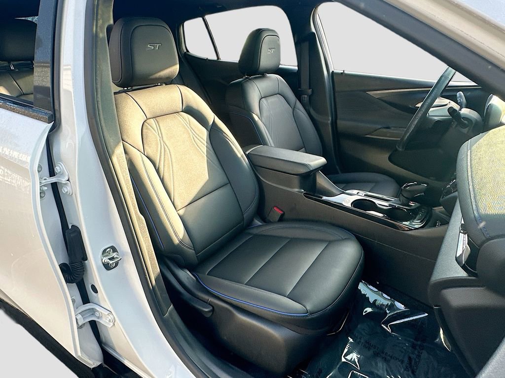 Used 2024 Buick Envista Sport Touring w/ Convenience I Package image 27