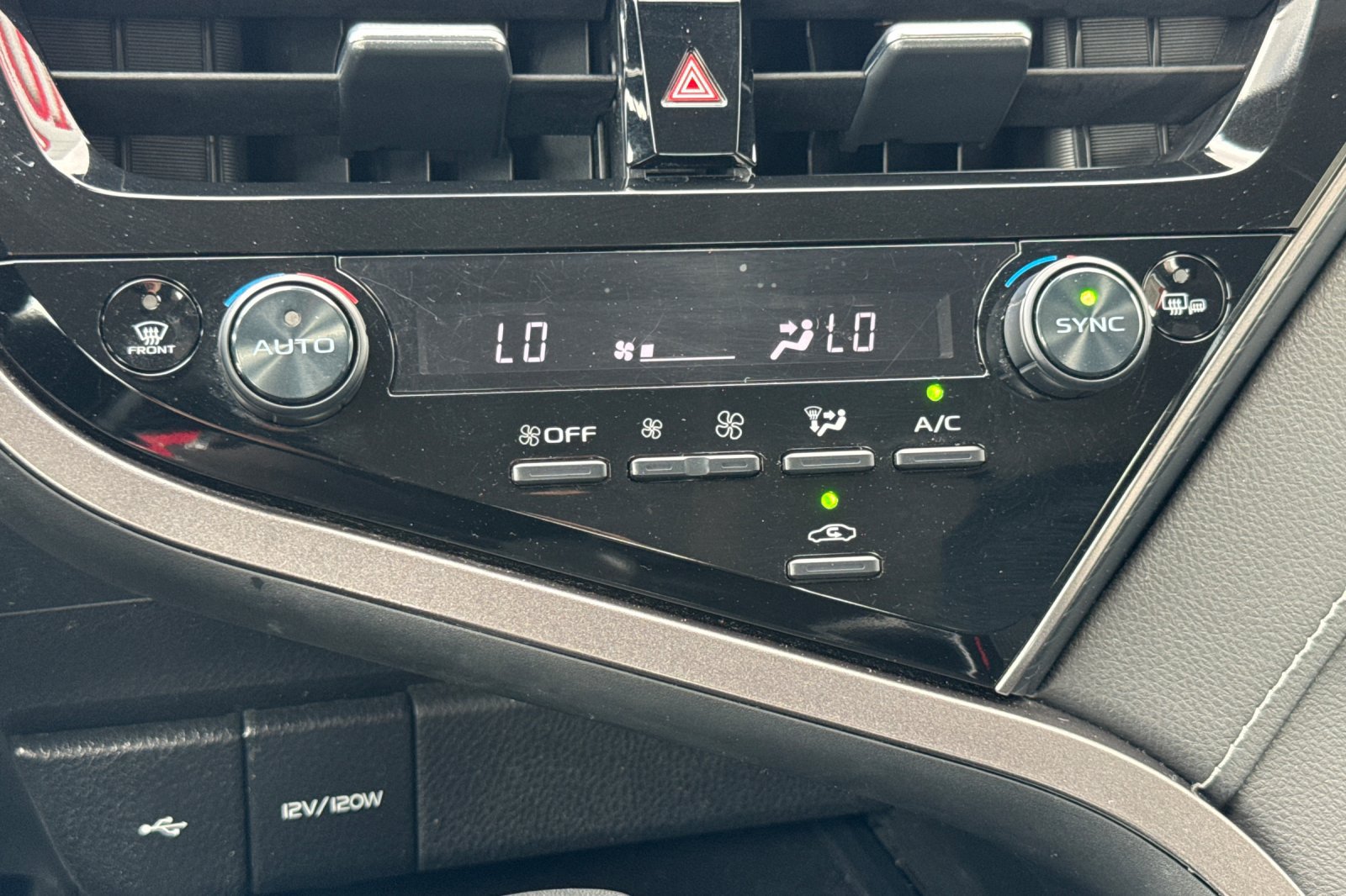 Certified 2024 Toyota Camry SE FWD image 24