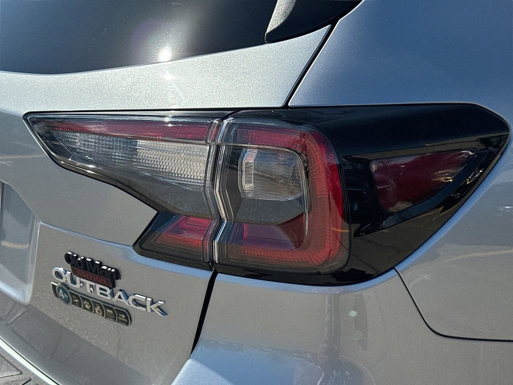 Certified 2025 Subaru Outback Premium w/ Popular Package #1A image 38