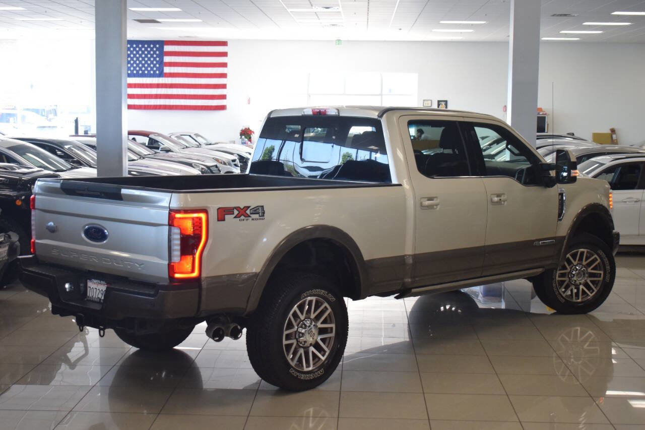 Used 2017 Ford F250 King Ranch w/ King Ranch Ultimate Package image 29