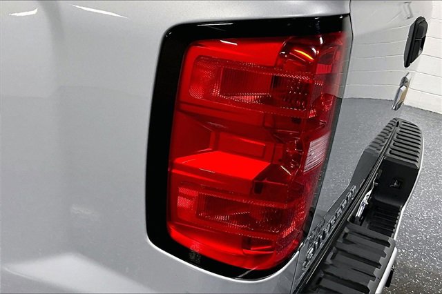 Used 2017 Chevrolet Silverado 1500 Custom w/ Custom Convenience Package image 21