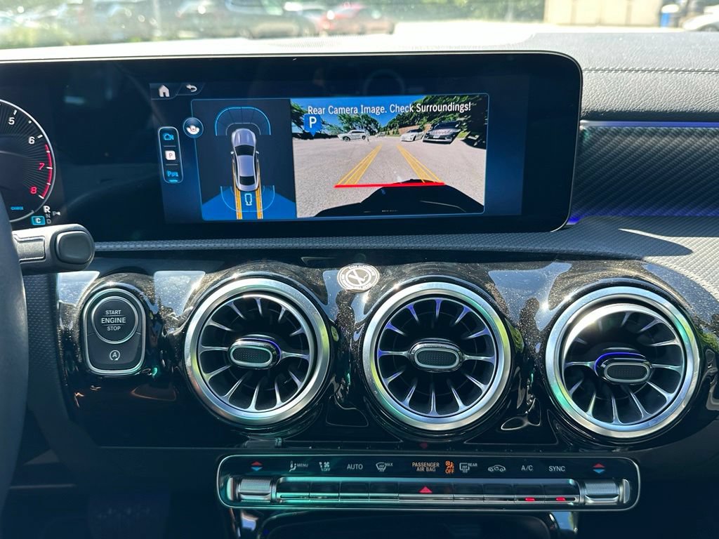 Used 2025 Mercedes-Benz CLA 250 4MATIC image 25