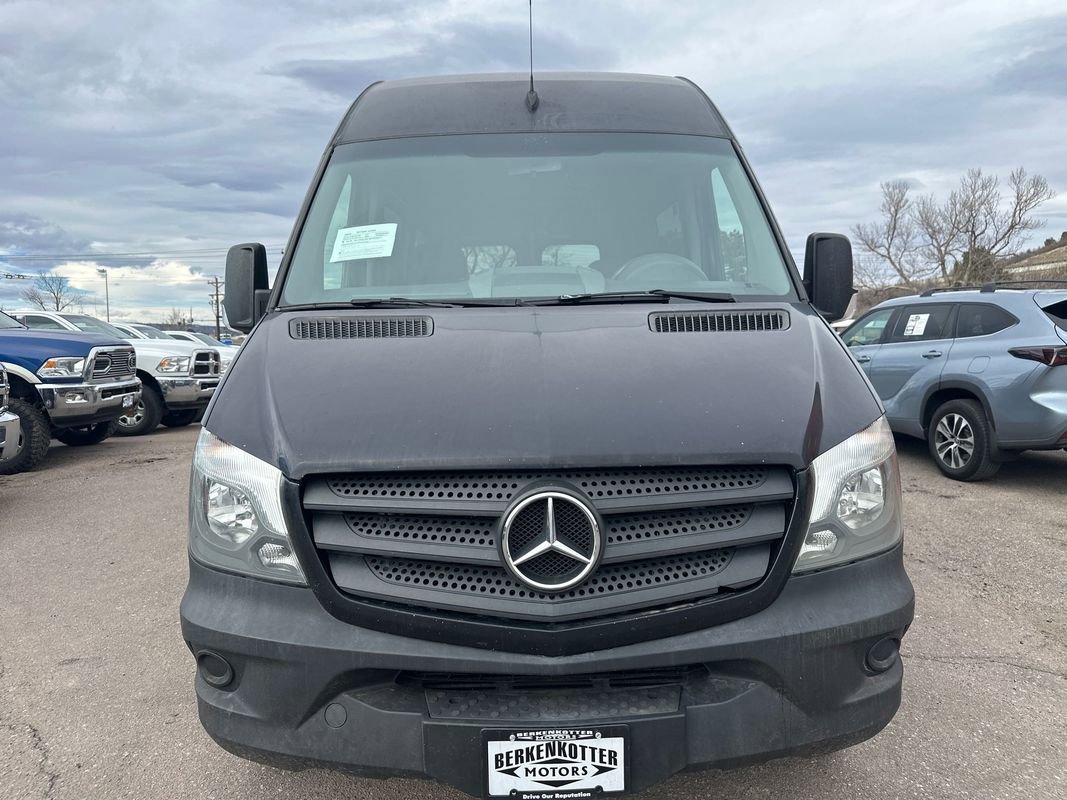 Used 2016 Mercedes-Benz Sprinter 2500 image 2